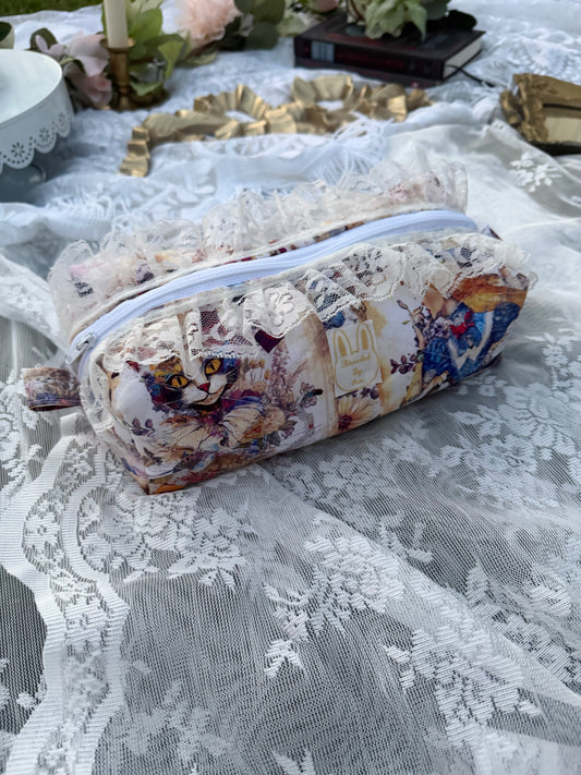 Stuck In Wonderland Everything Pouch